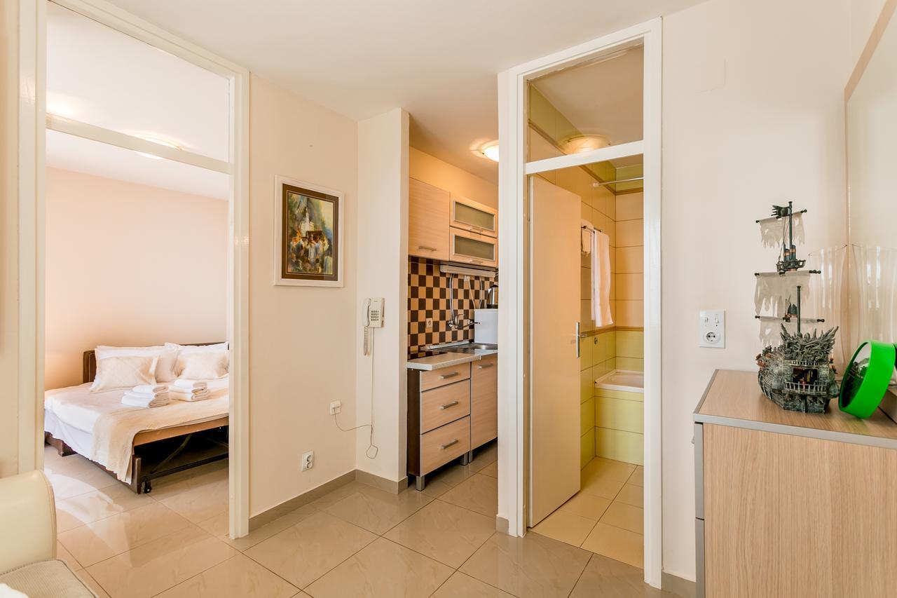 Penthouse View Hn Apartment Херцег Нови Екстериор снимка